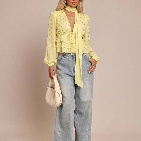 Yellow Elegant Women's Foil Print Blouse with Removable Ruffled Hem - Picture 3 of 7